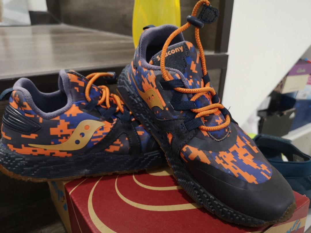 Saucony kids voxel 9 hotsell