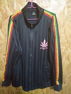 (Category: ) located in . Submitted by nasriq93 (Listing ID 1086308461, Image 1). Description: .