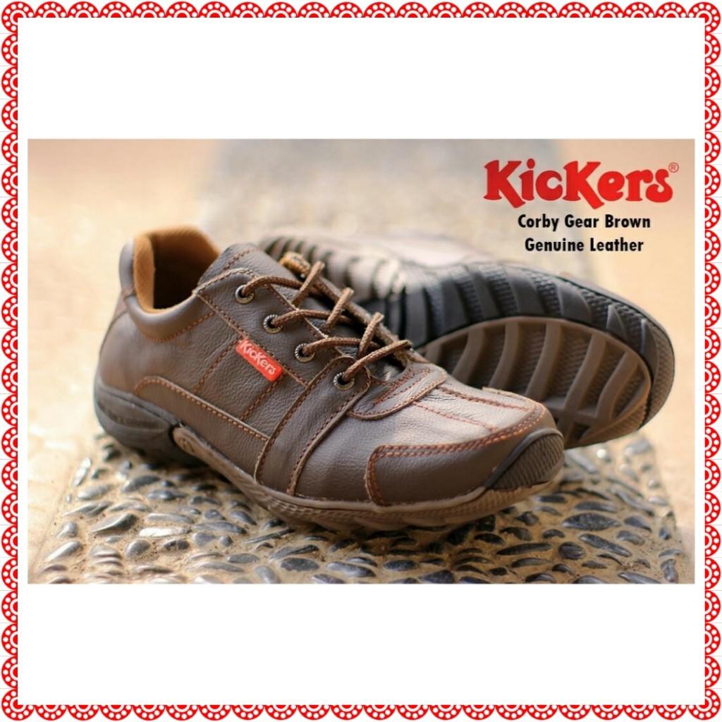 Sepatu casual outlet slip on