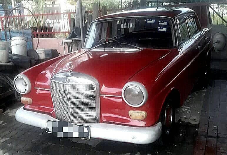 Super-Classic Mercedes Fintail 200 (rare petrol version) 1966, Cars, Cars  for Sale on Carousell