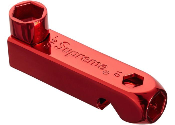 Supreme skate pipe tool, Men's Fashion, Bags, Belt bags, Clutches and