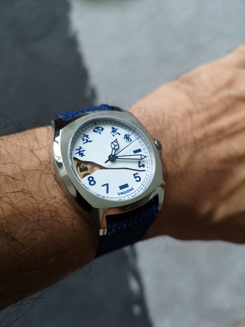 Undone simple shop union watch