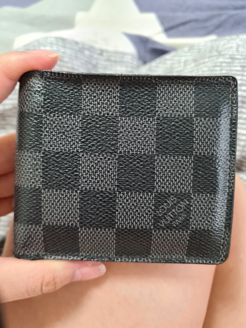 second hand lv wallet