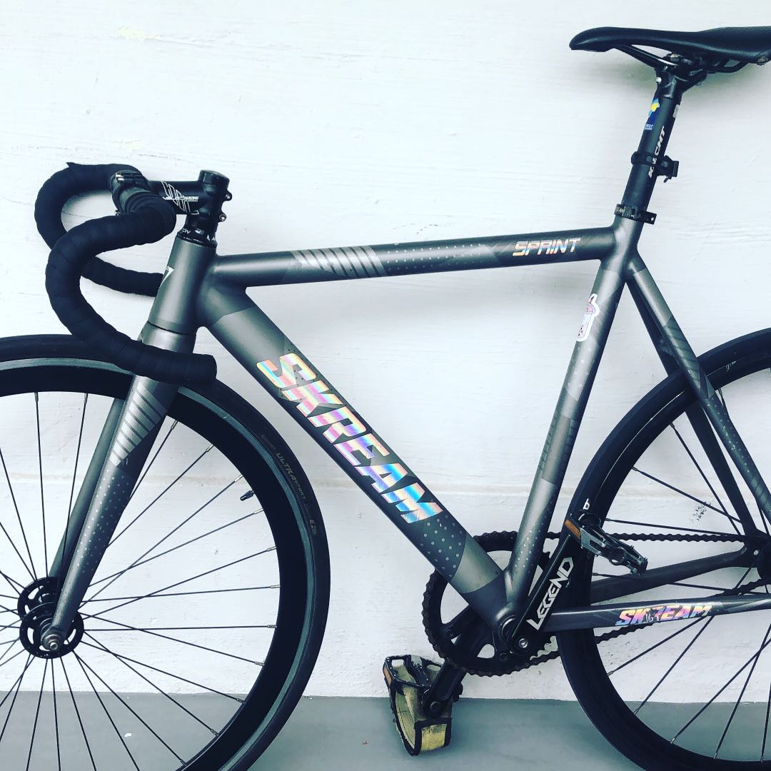 Fixie skream top