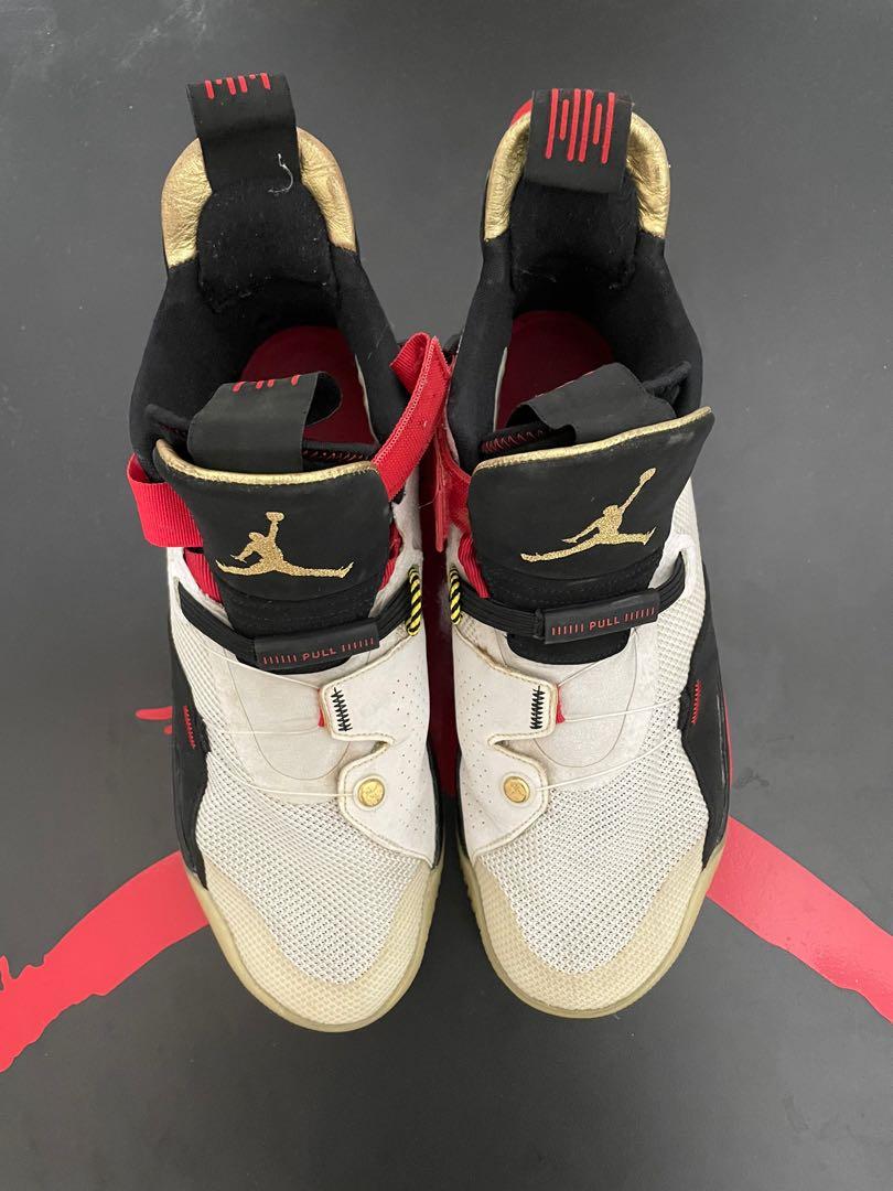 Foot locker jordan 33 shop