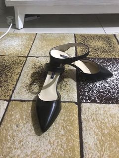 (Category: ) located in . Submitted by cx.lauv (Listing ID 1086690428, Image 1). Description: .