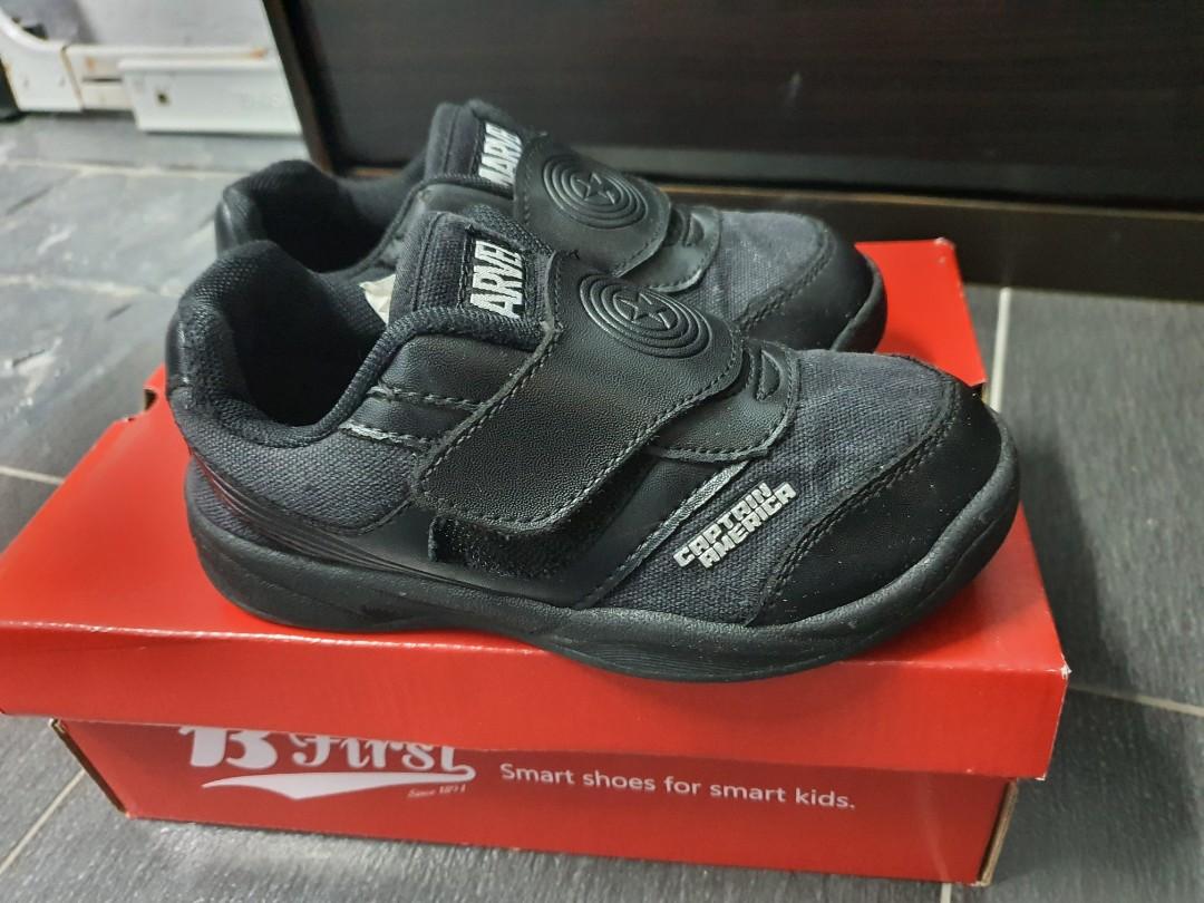Boys size 13 school shoes store