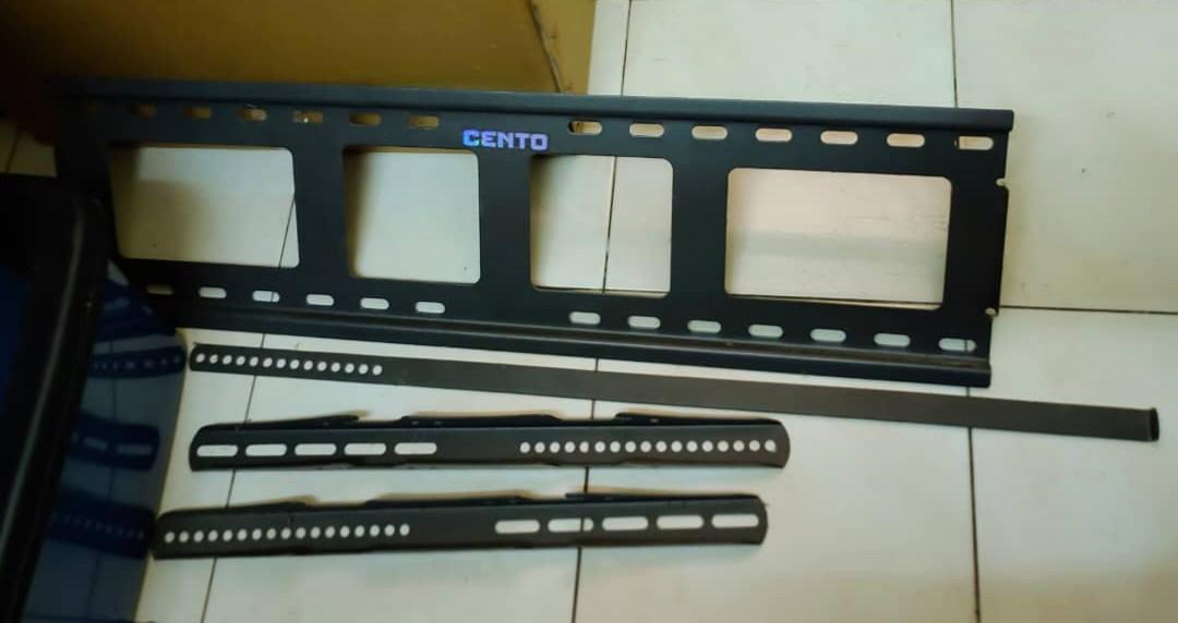 CENTO wall mount TV Bracket, TV & Home Appliances, TV & Entertainment
