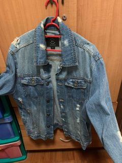 (Category: ) located in . Submitted by shorlock (Listing ID 1086562353, Image 1). Description: .