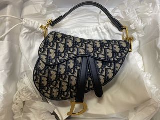 （分類：）位於 。 由 chyunggg. 提交（商品編號 1086651049，圖片 1）。簡介： 。