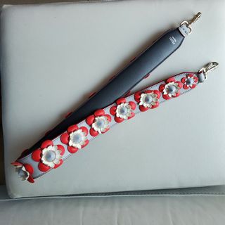 （分類：）位於 。 由 oly008 提交（商品編號 1086683742，圖片 1）。簡介： 。