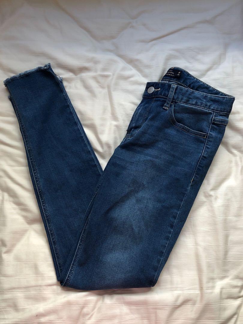 Giordano jeans, Women's Fashion, Bottoms, Jeans & Leggings on Carousell