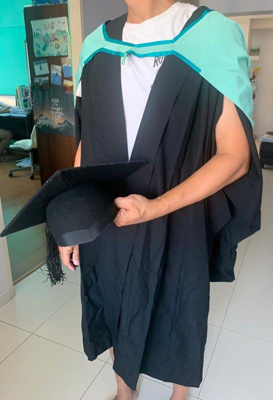 Graduation Gown Monash, Everything Else on Carousell