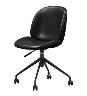 Modern Minimalist Office Chair with Wheels