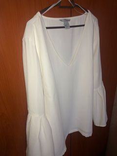 (Category: ) located in . Submitted by letshoppinggirls (Listing ID 1086581646, Image 1). Description: .