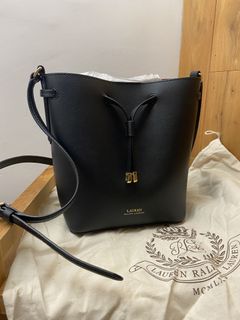 （分類：）位於 。 由 partytimeeee 提交（商品編號 1086690065，圖片 1）。簡介： 。