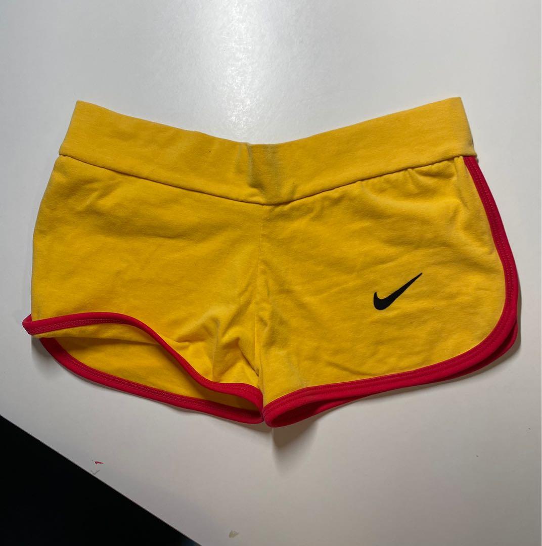 Booty nike shorts discount