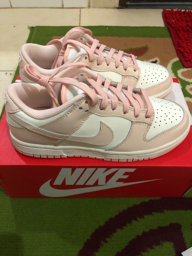 dunk low orange pearl raffle