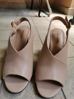(Category: ) located in . Submitted by ysl0618 (Listing ID 1086703299, Image 1). Description: .