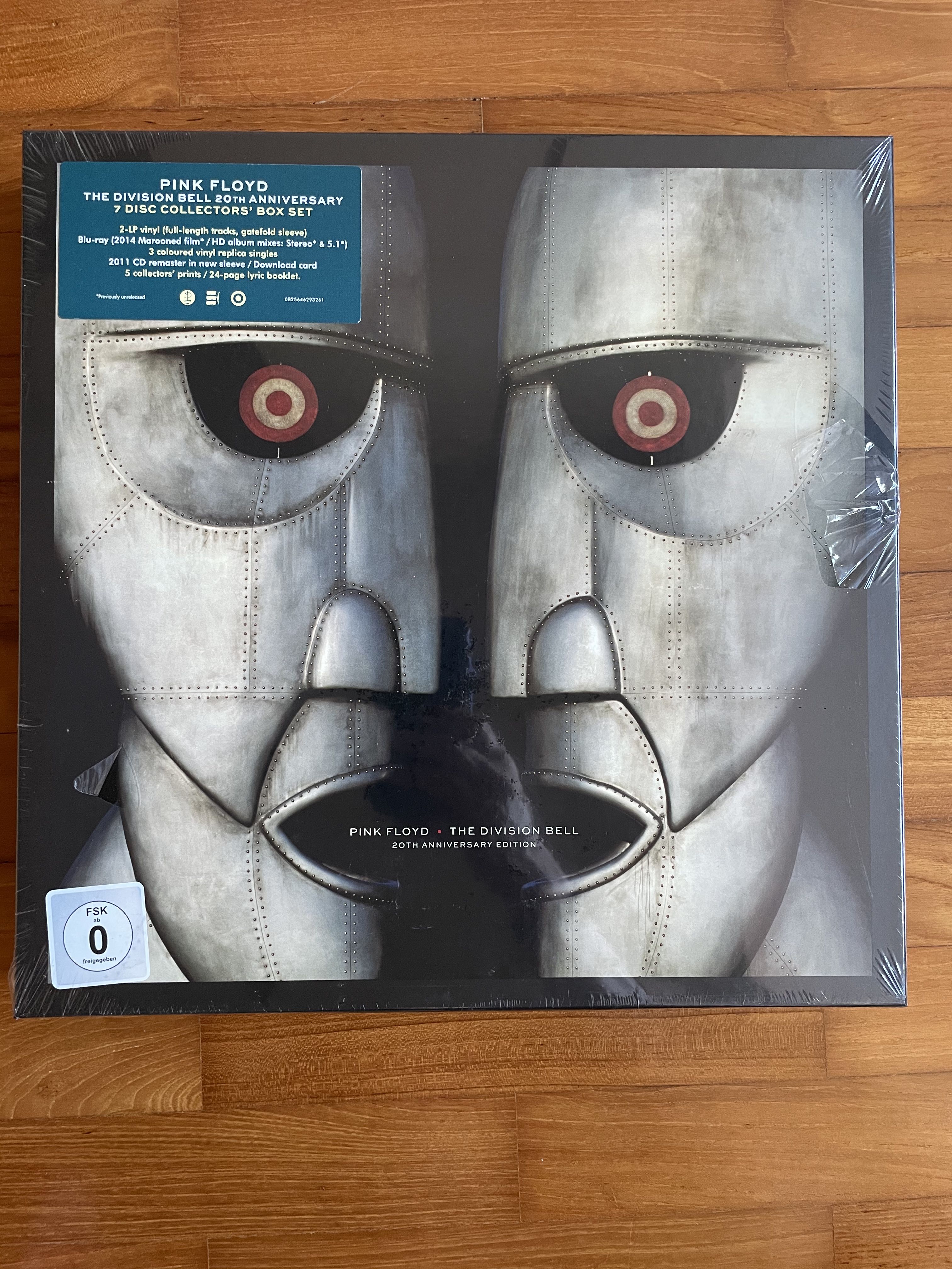 Pink Floyd Division Bell 20th Ann Deluxe Boxset Sealed, Hobbies & Toys ...