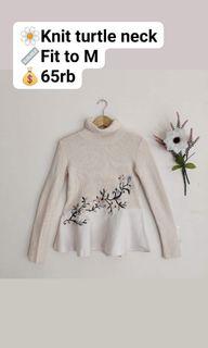 Rajut turtleneck