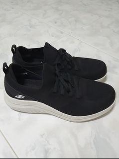 Sketchers Black Sneakers