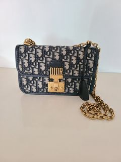 （分類：）位於 。 由 chimanlee09 提交（商品編號 1086619135，圖片 1）。簡介： 。
