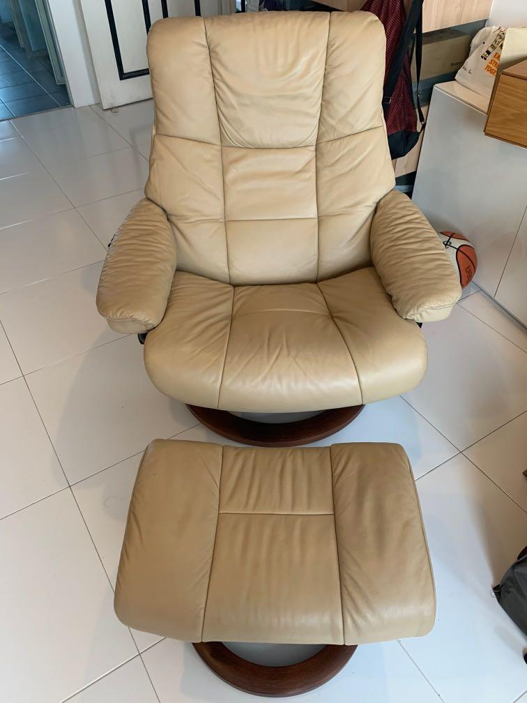 second hand stressless chairs