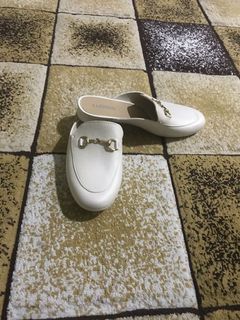 (Category: ) located in . Submitted by cx.lauv (Listing ID 1086690016, Image 1). Description: .