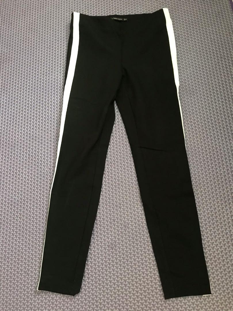 Zara list clearance pants