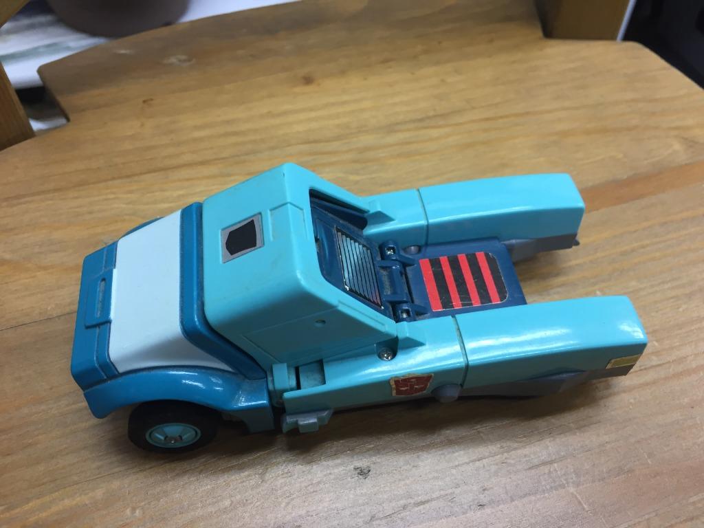 中古變形金剛transformers 當時物非復刻g1 Kup 葛柏 玩具 遊戲類 玩具 Carousell