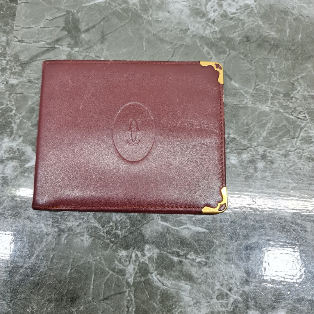 Cartier bifold wallet sales