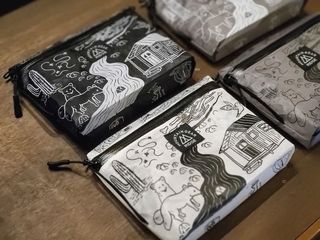 （分類：）位於 。 由 sillyoldbum 提交（商品編號 1091442595，圖片 1）。簡介： 。