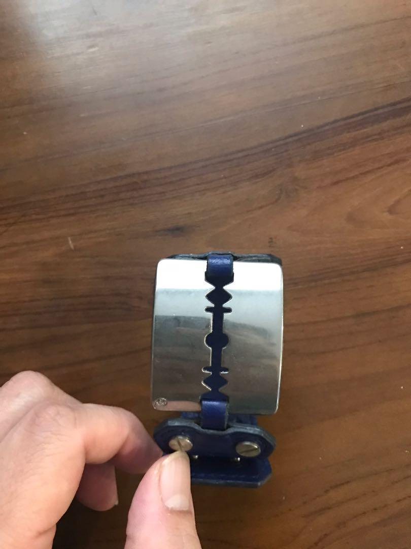 Alexander McQueen razor blade cuff, Everything Else on Carousell