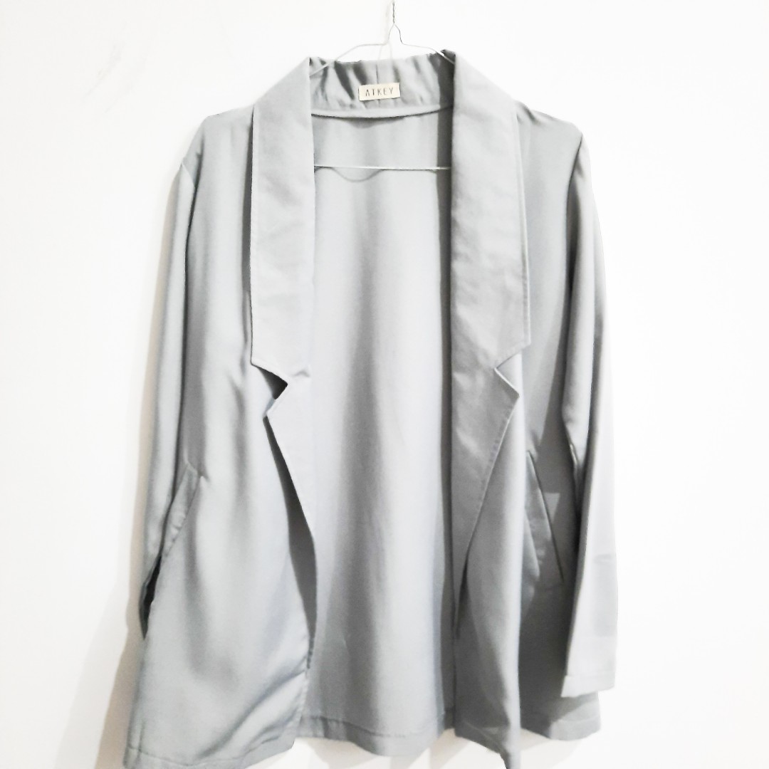 Flowy blazer
