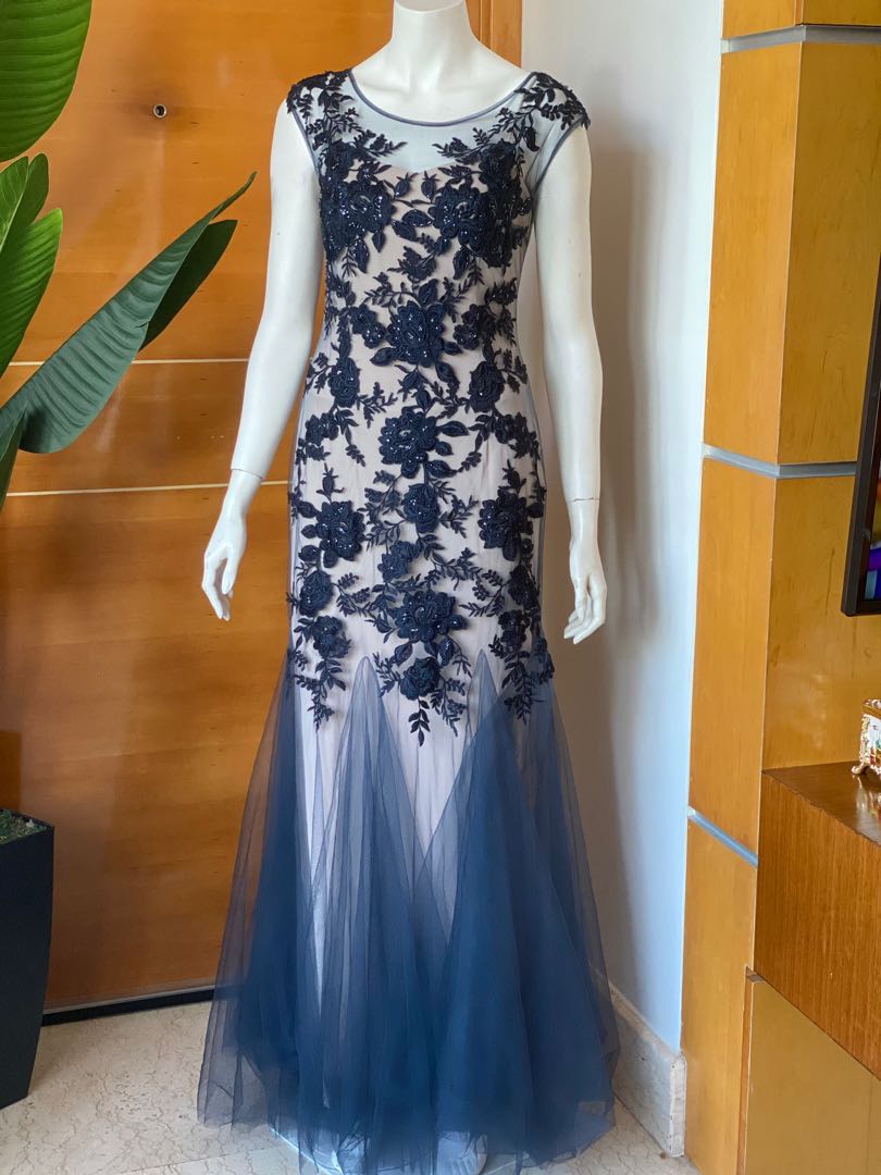 gorgeous evening gown
