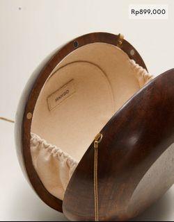BNWT - Mango Wooden Clutch Small Sling Bag