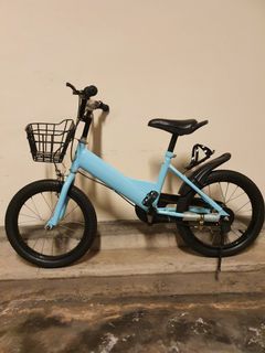 (Category: ) located in . Submitted by ducati_moto (Listing ID 1091361211, Image 1). Description: .