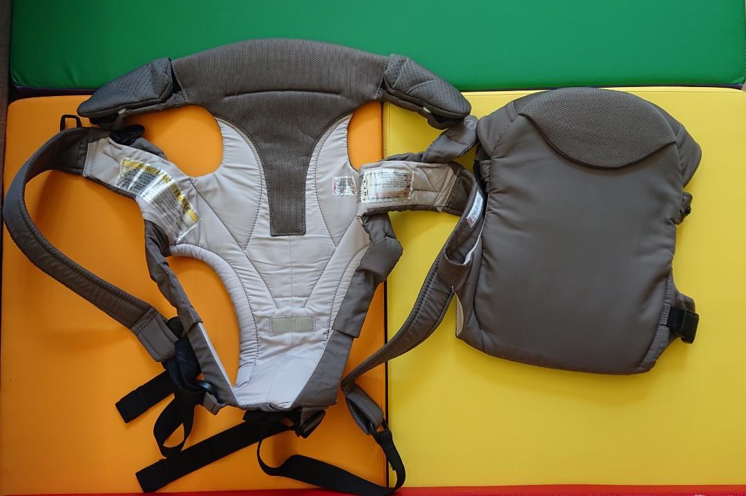 Combi Magical Compact 4 Way Ninna Nanna baby carrier (4合1嬰兒BB揹帶 ), 兒童