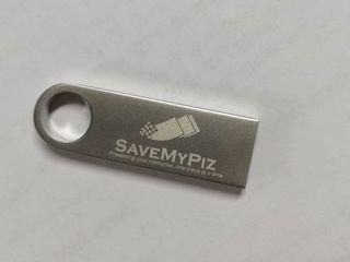 Corporate Gift Thumdrives with Your Logo