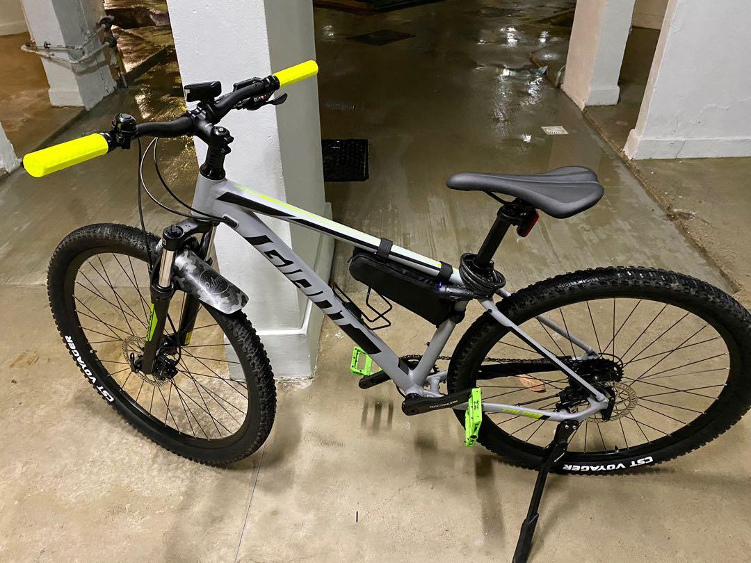 Giant Talon 4 2020 Medium frame size 29er Sports Equipment Bicycles Parts Bicycles on Carousell