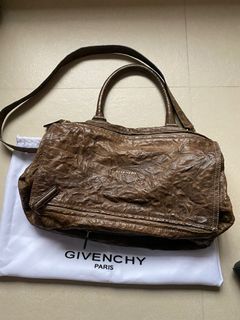 （分類：）位於 。 由 tyw20 提交（商品編號 1091388929，圖片 1）。簡介： 。