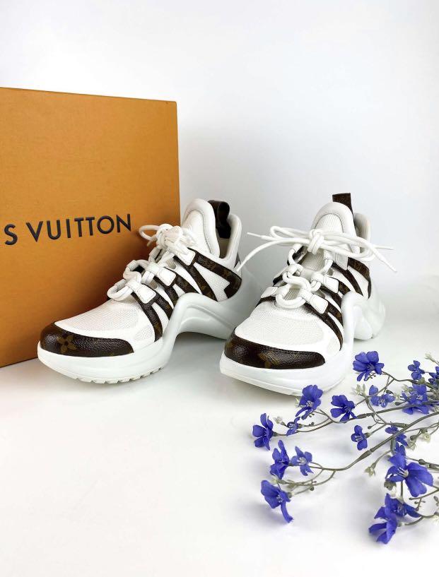 Louis Vuitton Monogram Canvas Technical Fabric Archlight Sneaker 37.5 - Sneaker | Pre-owned & Certified | used Second Hand | Womens