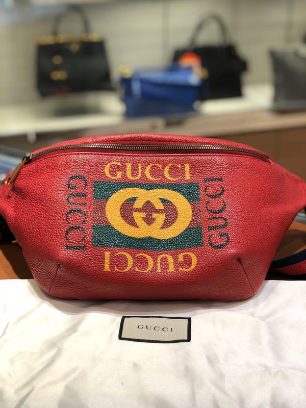 Gucci print leather shop belt bag red