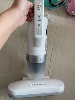 （分類：）位於 。 由 rickhlw 提交（商品編號 1091351705，圖片 1）。簡介： 。