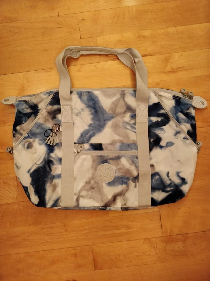 Kipling beach tote clearance
