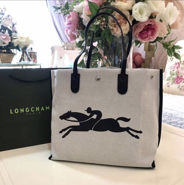 Longchamp roseau shopping hotsell bag
