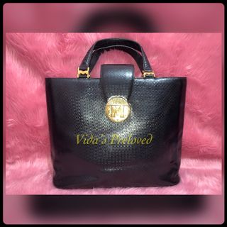 (Category: ) located in . Submitted by vida-collections (Listing ID 1091378471, Image 1). Description: .