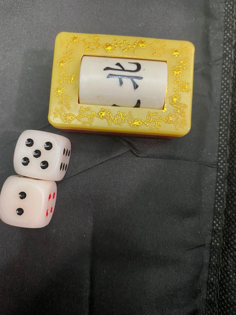 Mahjong set w/ animal tiles, Hobbies & Toys, Toys & Games on Carousell