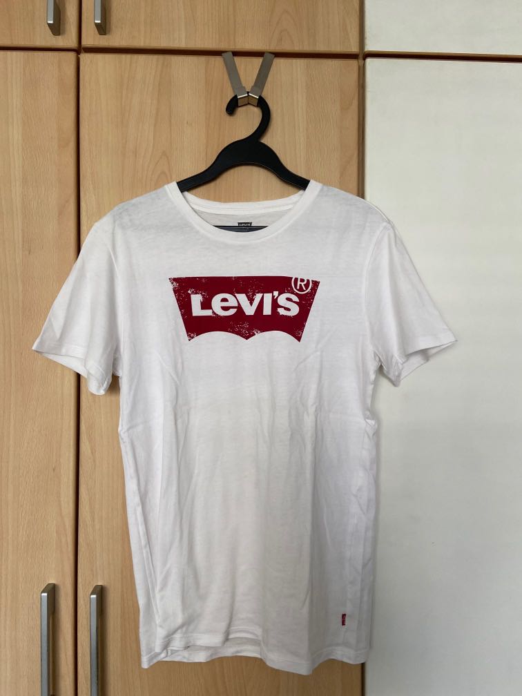 clearance levis
